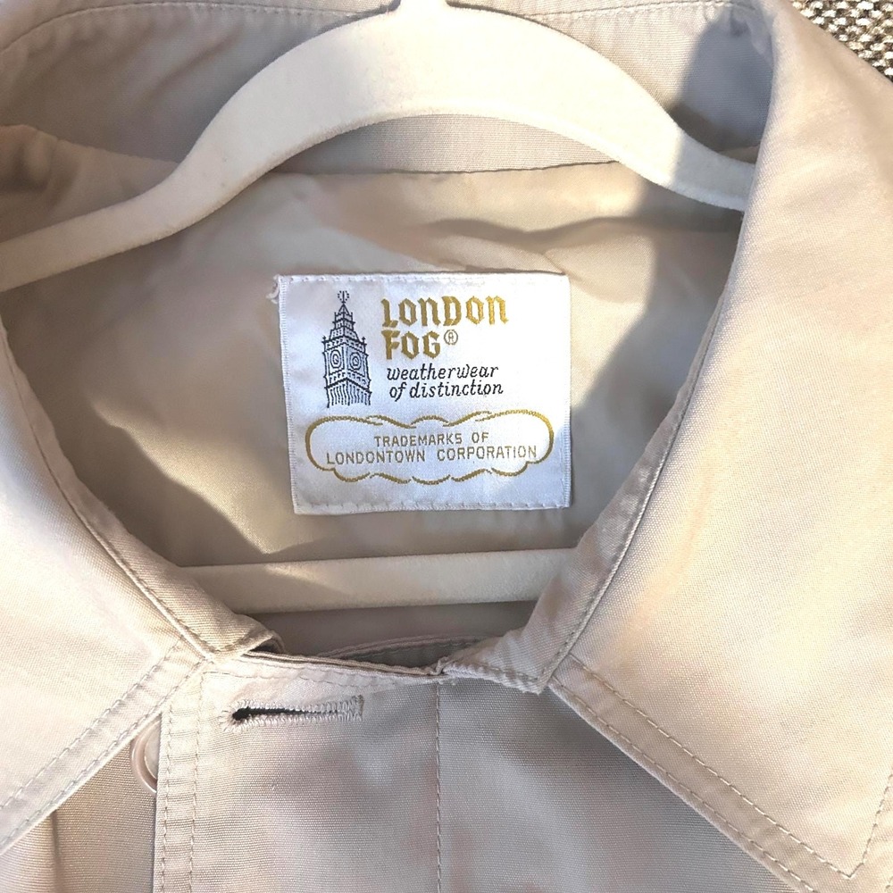 Men's Vintage London Fog Trench/Rain Coat Tan With Belt 46R - Picture 2 of 5